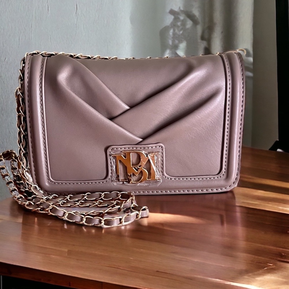 Badgley Mischka Taupe and Gold Pleated Crossbody Vegan Leather Bag Clutch, NWT